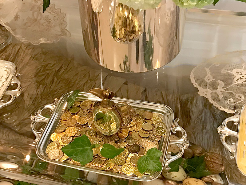 gilded coins, ivy leaves, persian rosewater