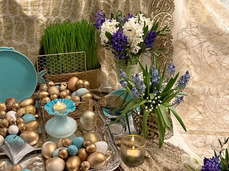 rrr20AprilIMG_4291 two bouquets of spring flowers, namely white and striking blue hyacinths mixed with foliage